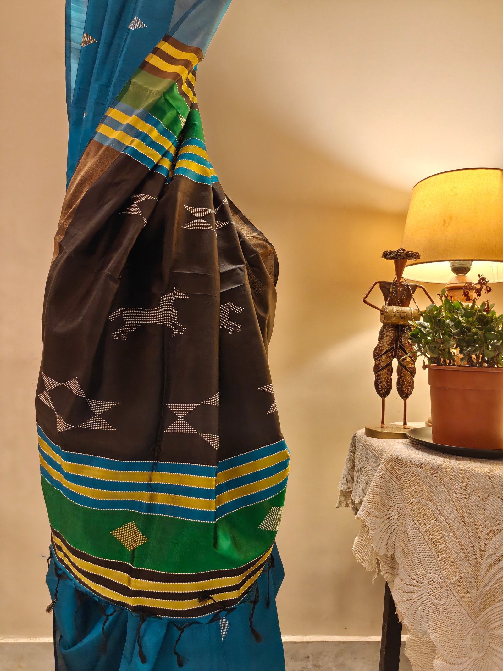 Tarunga - Premium Baluchari Katan Silk (Pure Handloom)