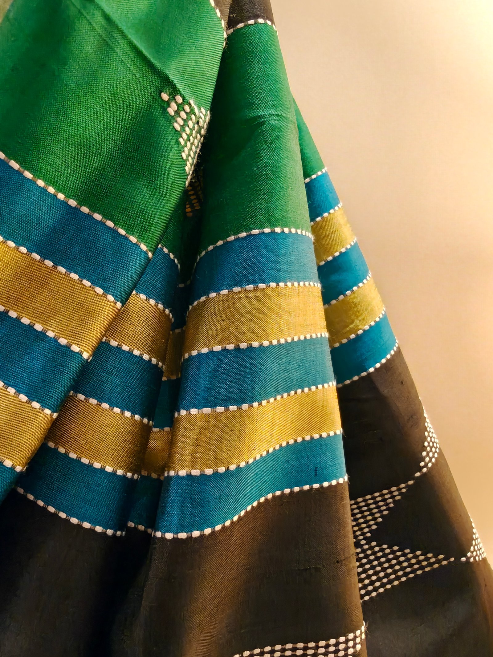 Tarunga - Premium Baluchari Katan Silk (Pure Handloom)