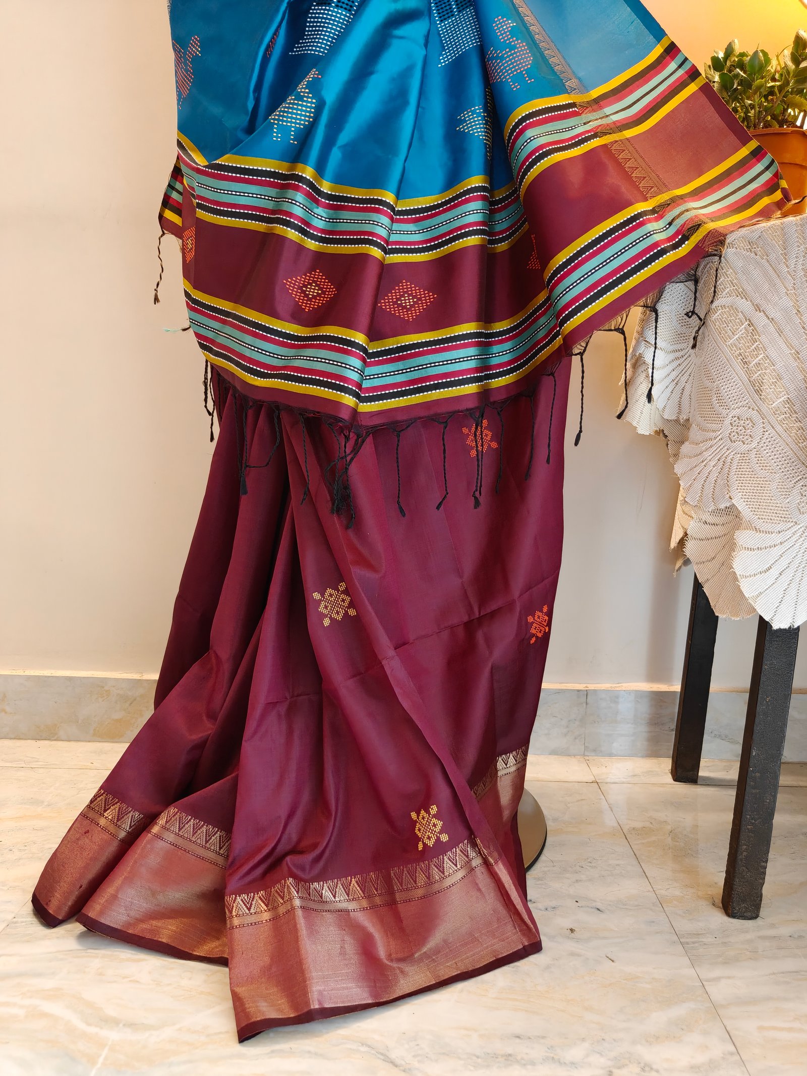 Suhavi - Premium Baluchari Katan Silk (Pure Handloom)